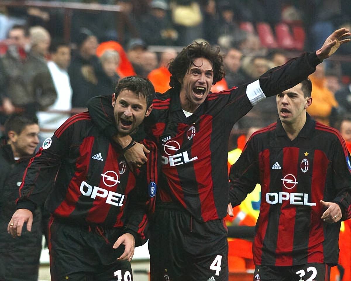 AC米兰战平尤文，博格巴梅开二度亚洲杯